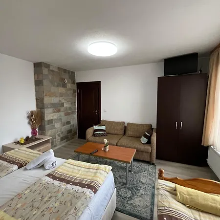 Guest house Bayrakova