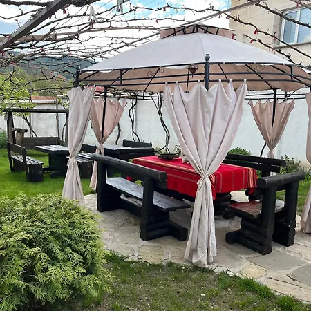 Bayrakova Guest house