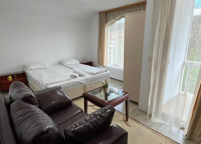 Bayrakova 게스트하우스 도브리니쉬트